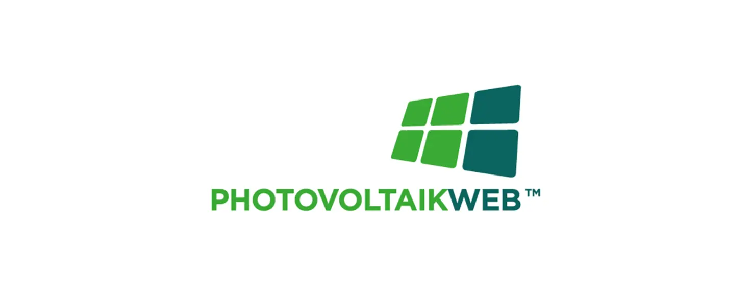 Logo Photovoltaikweb: Schriftzug in Grün und Dunkelgrün. Davor sechs stilisierte Solarpaneele als Signet.